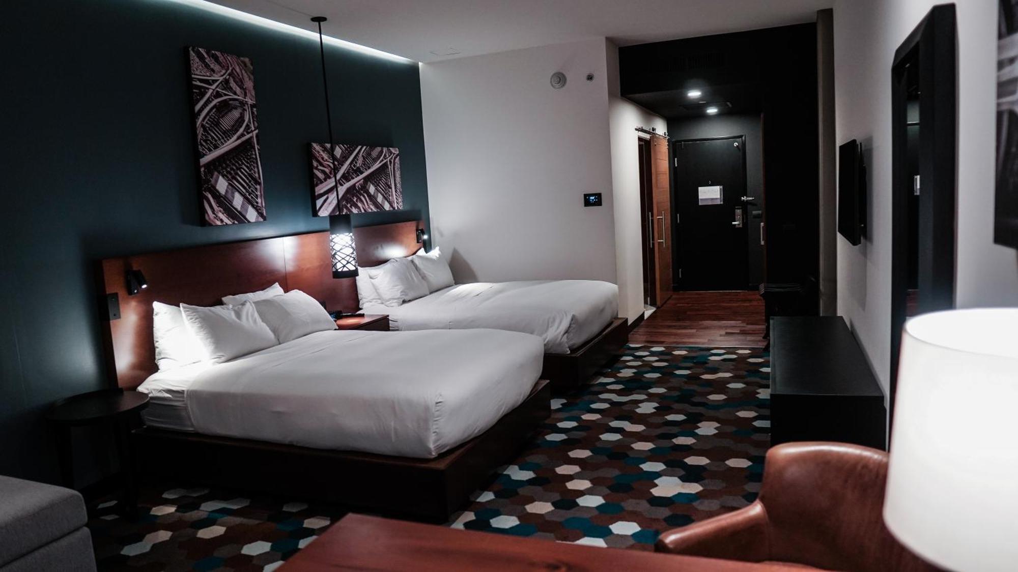 Doubletree By Hilton Celaya Celaya  Exterior photo