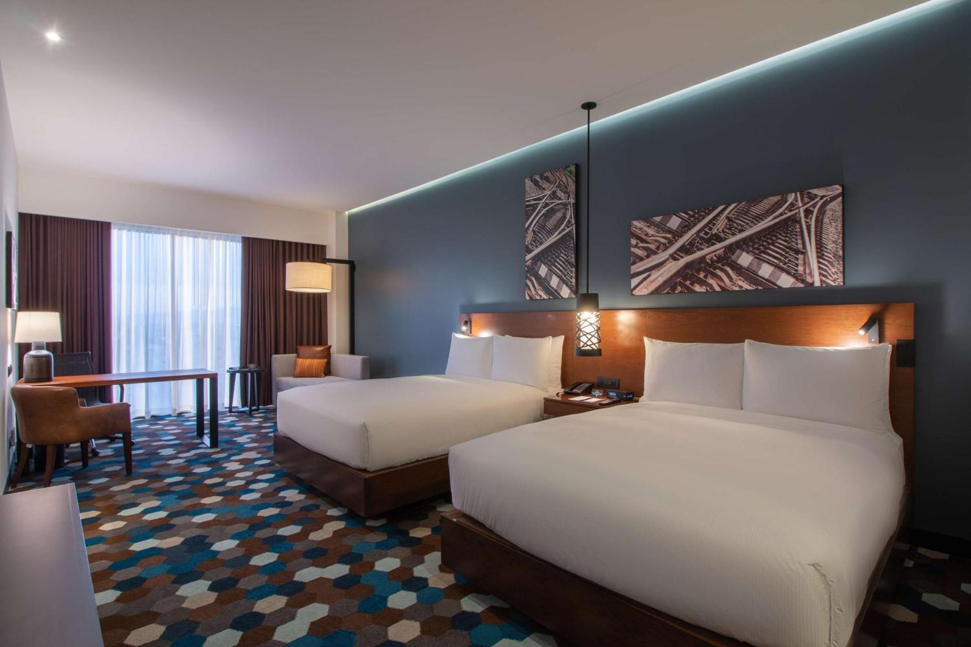 Doubletree By Hilton Celaya Celaya  Exterior photo